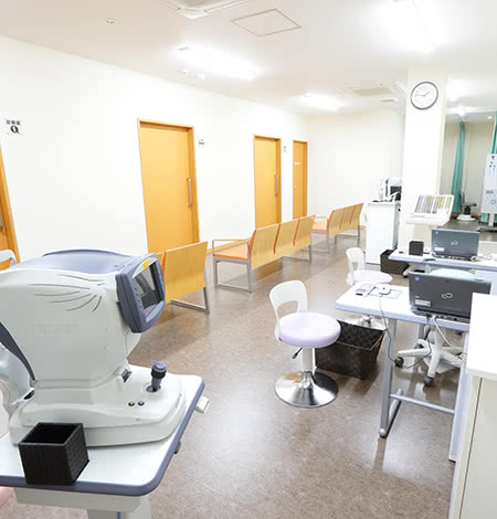 中浦和眼科医院の検査ルーム